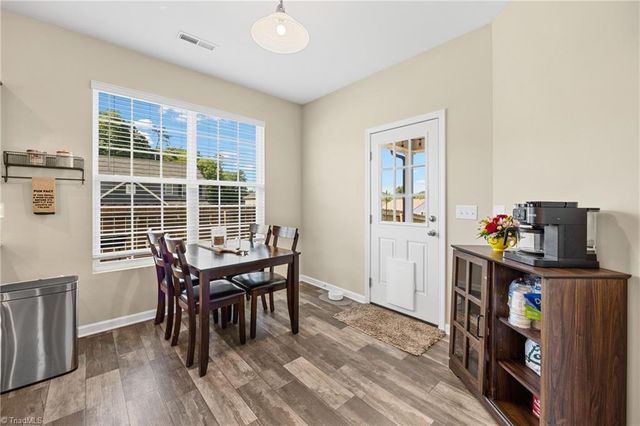 1839 Deveron Court, Kernersville, NC 27284