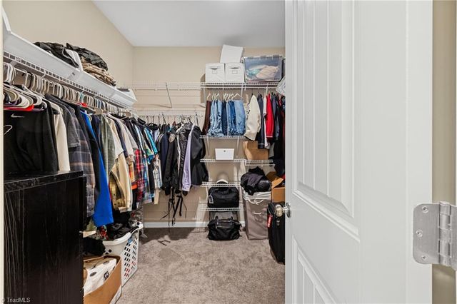 1839 Deveron Court, Kernersville, NC 27284