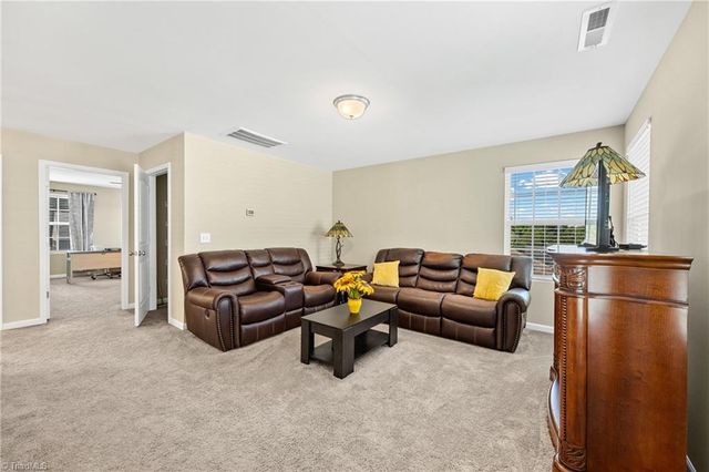 1839 Deveron Court, Kernersville, NC 27284