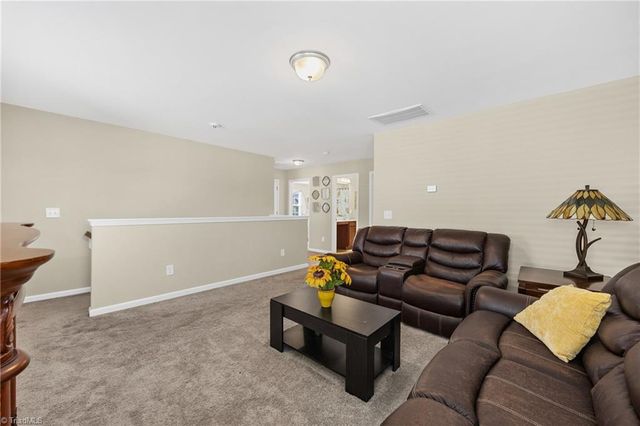 1839 Deveron Court, Kernersville, NC 27284