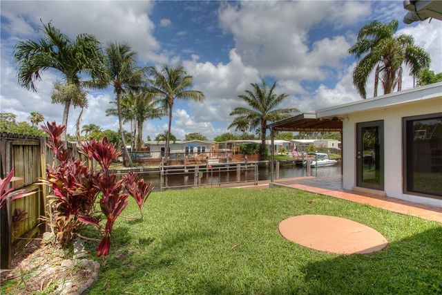 2493 Andros Ln, Fort Lauderdale, FL 33312