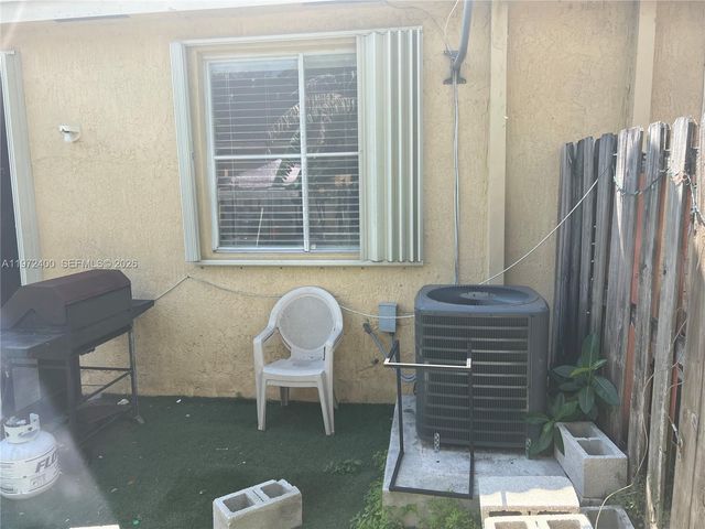 95 SW 15 RD, Homestead, FL 33030