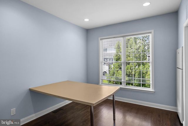 37 FOXCROFT WAY, Mount Laurel, NJ 08054