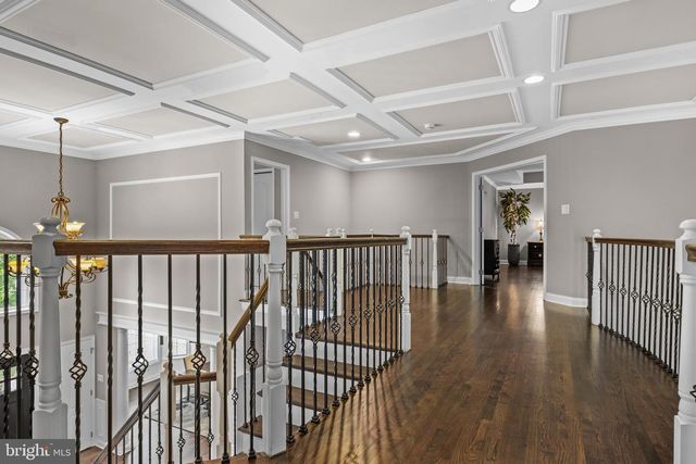 37 FOXCROFT WAY, Mount Laurel, NJ 08054