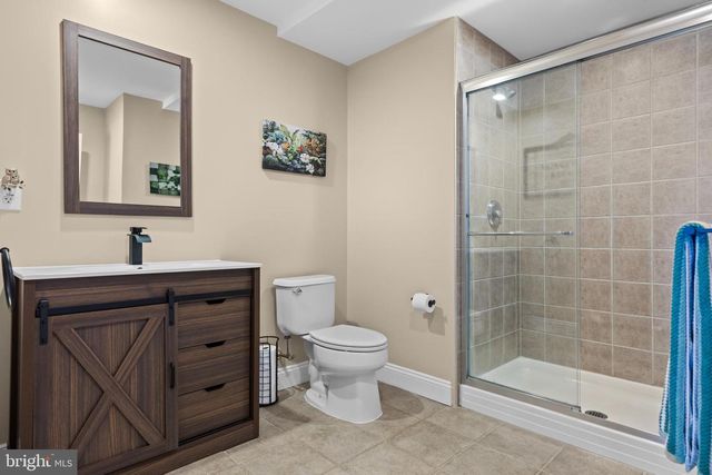 37 FOXCROFT WAY, Mount Laurel, NJ 08054