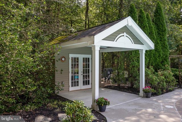 37 FOXCROFT WAY, Mount Laurel, NJ 08054