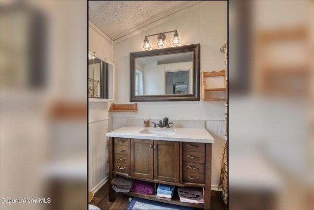 16939 W Santiago Circle, Hauser, ID 83854