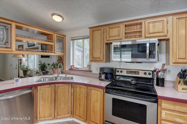 16939 W Santiago Circle, Hauser, ID 83854