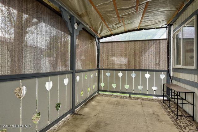 16939 W Santiago Circle, Hauser, ID 83854