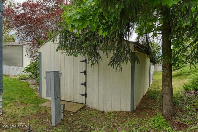 16939 W Santiago Circle, Hauser, ID 83854