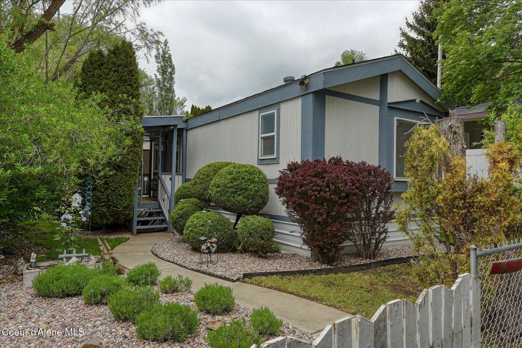 16939 W Santiago Circle, Hauser, ID 83854