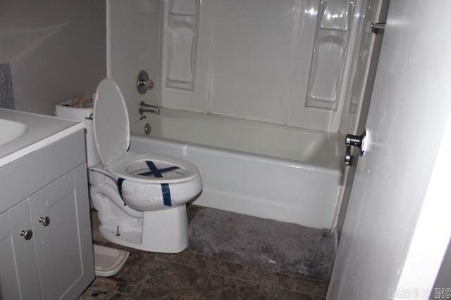 7728 Gaddy Koonce Road, Pine Bluff, AR 71603