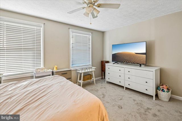 7920 SUTHERLAND CT, Pasadena, MD 21122