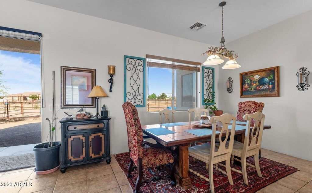 Image 14 of property listing at 27720 N 237TH Drive, Wittmann, AZ 85361