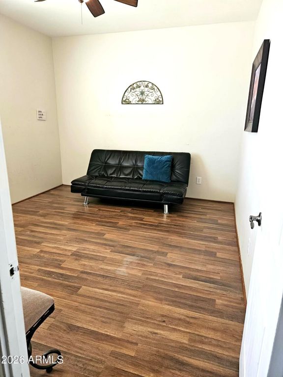 Image 21 of property listing at 27720 N 237TH Drive, Wittmann, AZ 85361