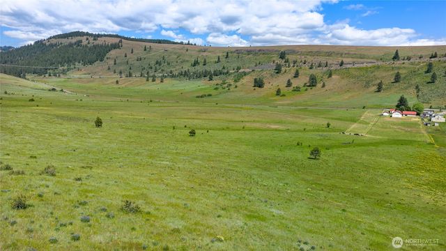 1371 Bettas Road, Cle Elum, WA 98926