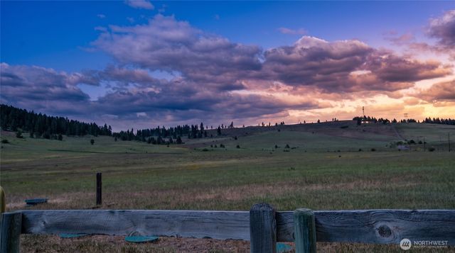 1371 Bettas Road, Cle Elum, WA 98926