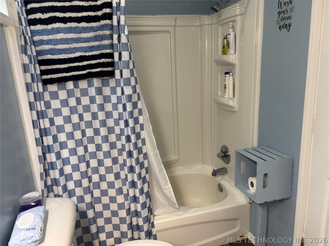 629 2nd Avenue SE, Ardmore, OK 73401