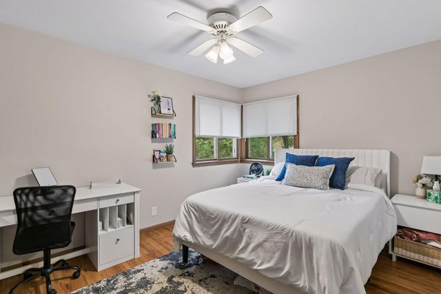 16419 Seymour Drive, Minnetonka, MN 55345