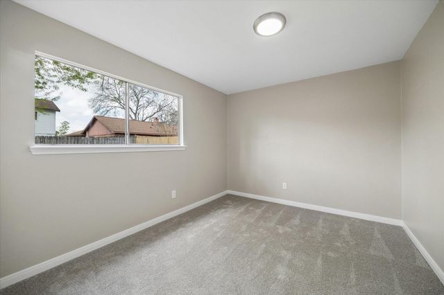 8611 Valley Rock Drive, Houston, TX 77078