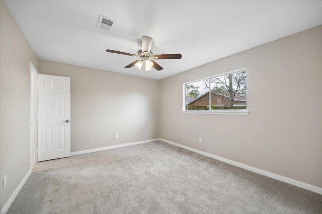 8611 Valley Rock Drive, Houston, TX 77078