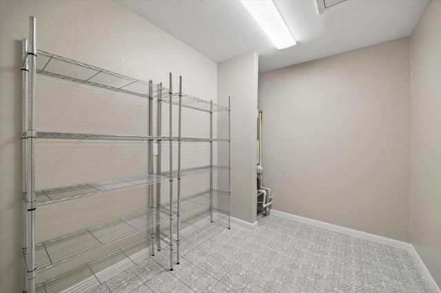 8611 Valley Rock Drive, Houston, TX 77078