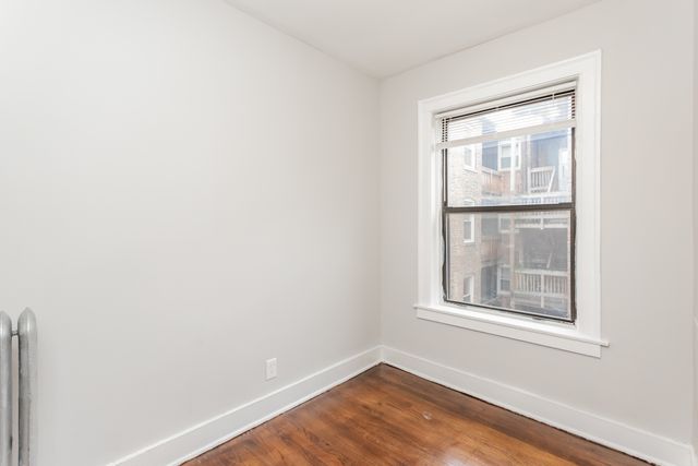 6959 S Paxton Avenue 3E, Chicago, IL 60649