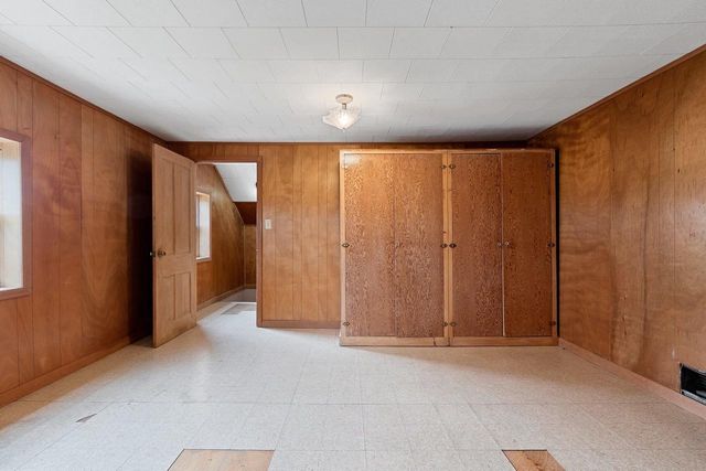 N6335 COUNTY ROAD H, Luxemburg, WI 54217