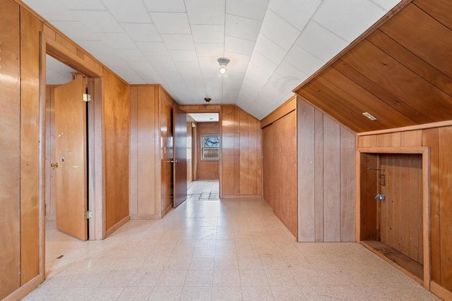 N6335 COUNTY ROAD H, Luxemburg, WI 54217