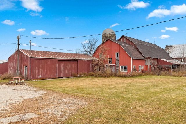 N6335 COUNTY ROAD H, Luxemburg, WI 54217