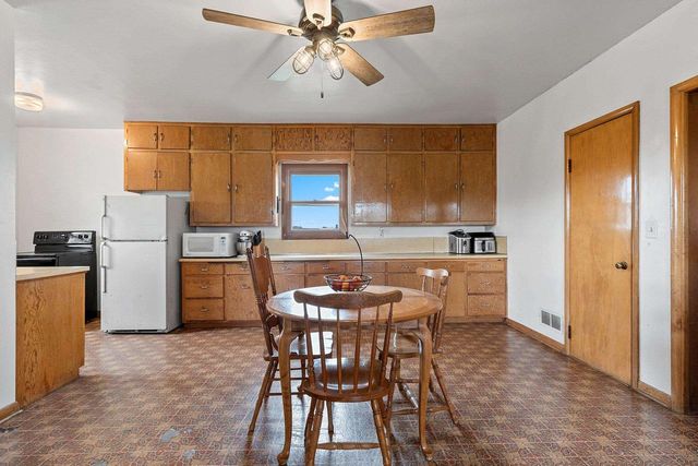 N6335 COUNTY ROAD H, Luxemburg, WI 54217