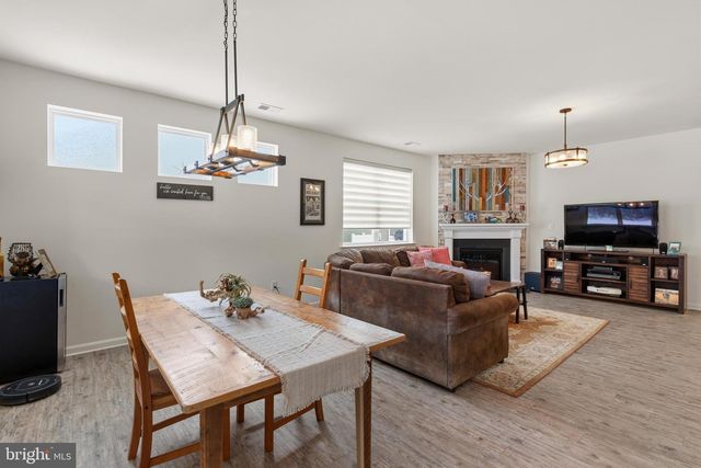 29522 FIELDSTONE DR, Milton, DE 19968