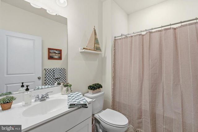 29522 FIELDSTONE DR, Milton, DE 19968