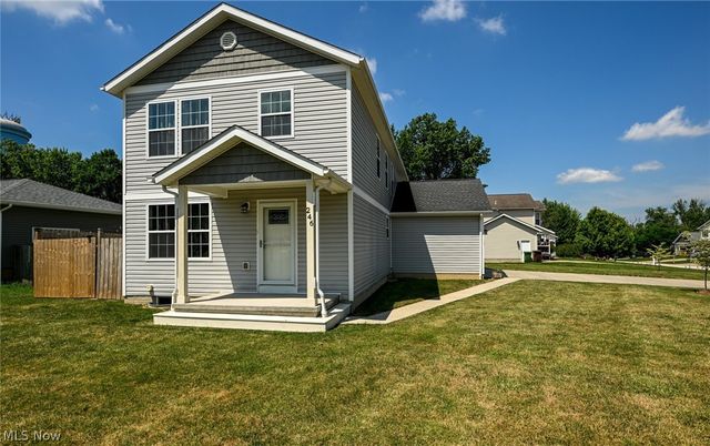 246 Columbine Avenue, Akron, OH 44312