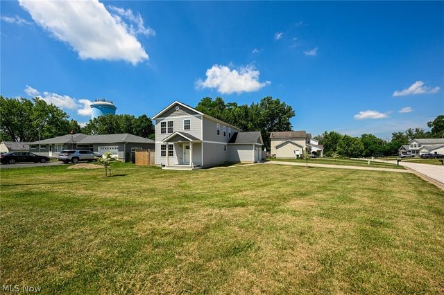 246 Columbine Avenue, Akron, OH 44312