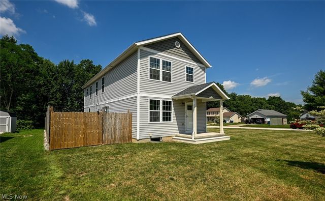 246 Columbine Avenue, Akron, OH 44312