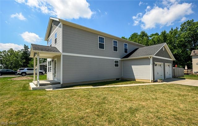 246 Columbine Avenue, Akron, OH 44312