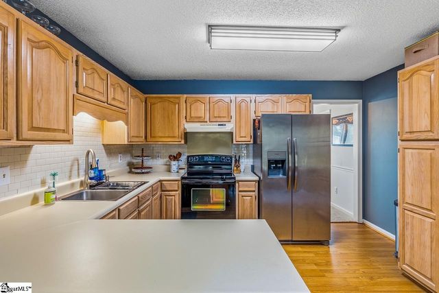 10 Hyde Park Lane, Mauldin, SC 29662