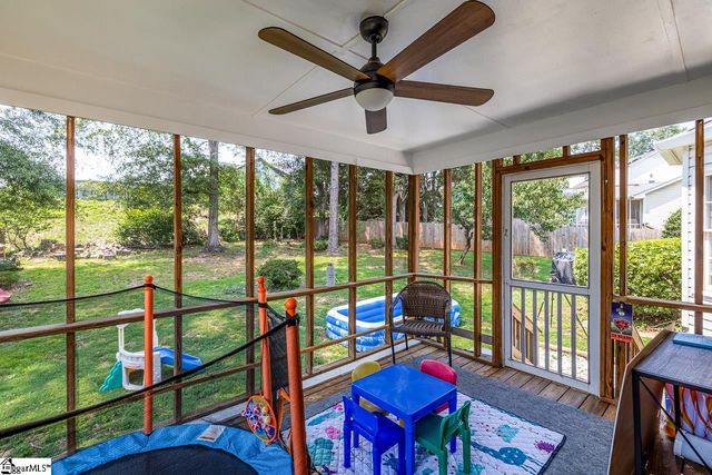 10 Hyde Park Lane, Mauldin, SC 29662