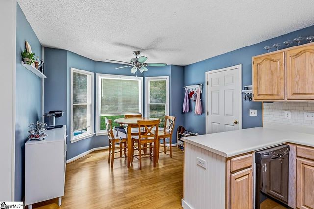 10 Hyde Park Lane, Mauldin, SC 29662