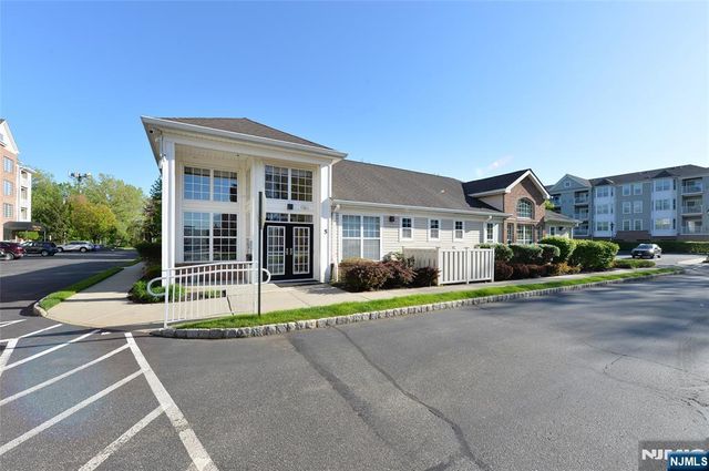 503 Bushes Lane, Elmwood Park, NJ 07407