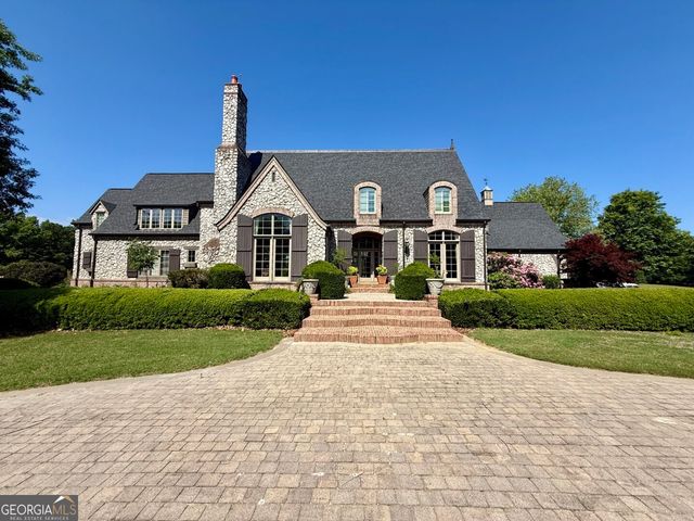 1298 Ray Weaver Road, Canon, GA 30520
