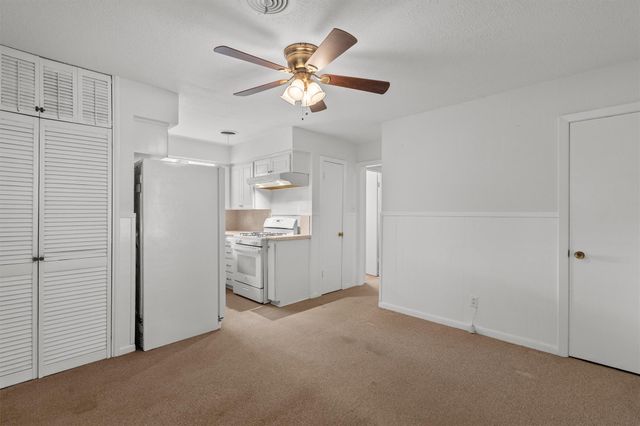 8405 Sequoia DR, Austin, TX 78758