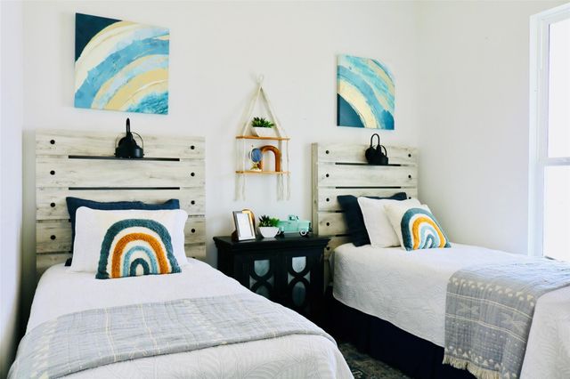 6507 Highway 290 E, Brenham, TX 77833