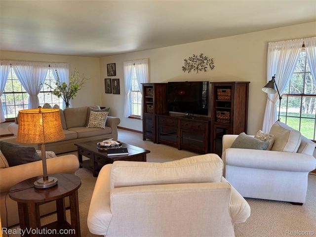 5449 Lum Road, Attica Township, MI 48412