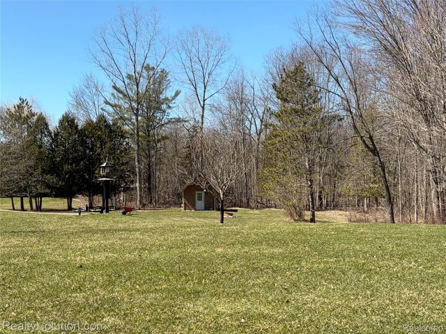 5449 Lum Road, Attica Township, MI 48412