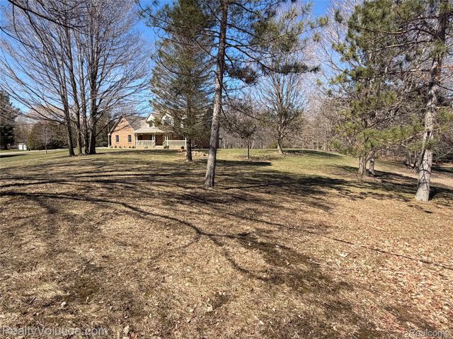 5449 Lum Road, Attica Township, MI 48412