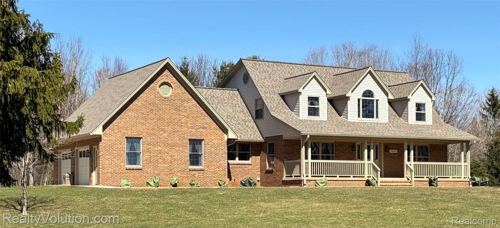 5449 Lum Road, Attica Township, MI 48412