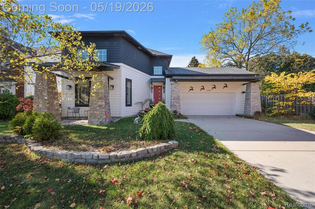 3181 Rabeeh Drive, Auburn Hills, MI 48326
