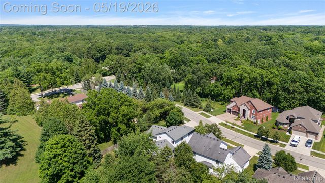 3181 Rabeeh Drive, Auburn Hills, MI 48326